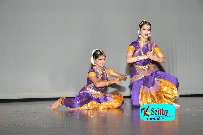 Jaffna-Hindu121013Toronto (77).jpg